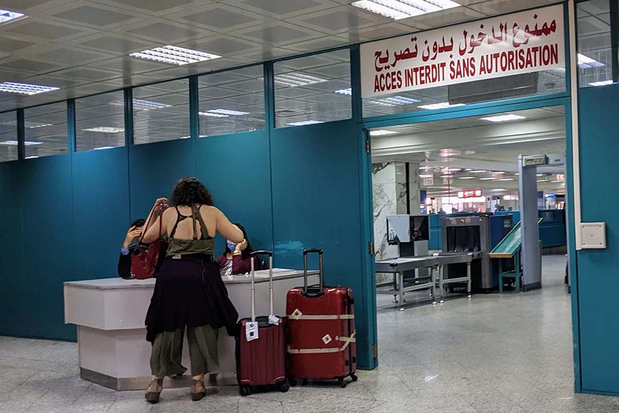tunis airport return to customs area